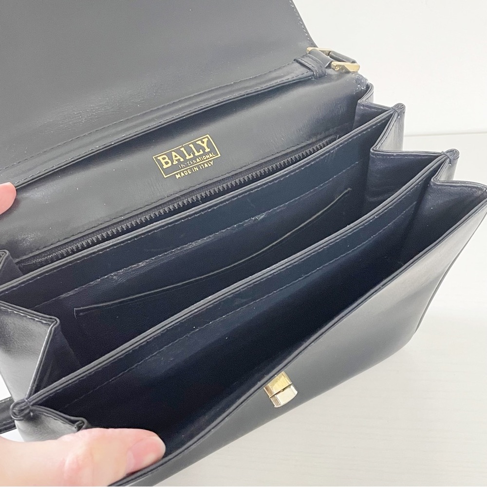 Bally vintage dark navy blue leather turnlock flap shoulder bag - Picture 9 of 14